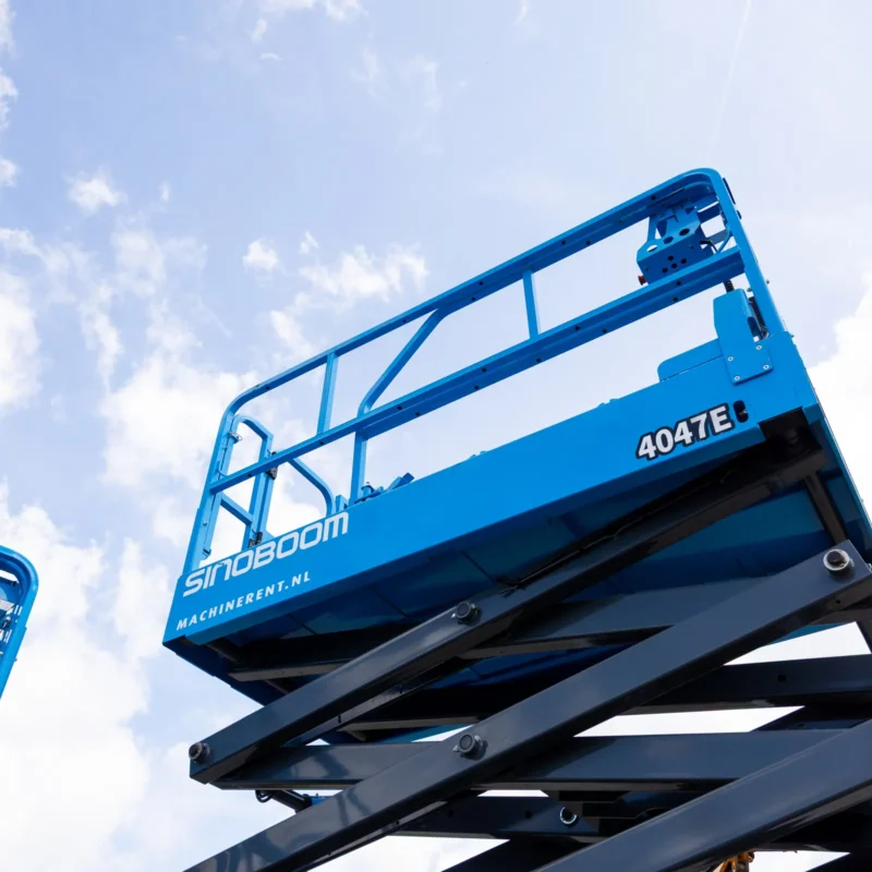 Schaarhoogwerker van Sinoboom